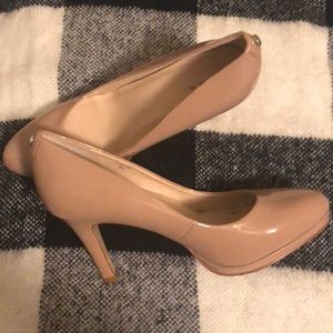 Tahari Heels
